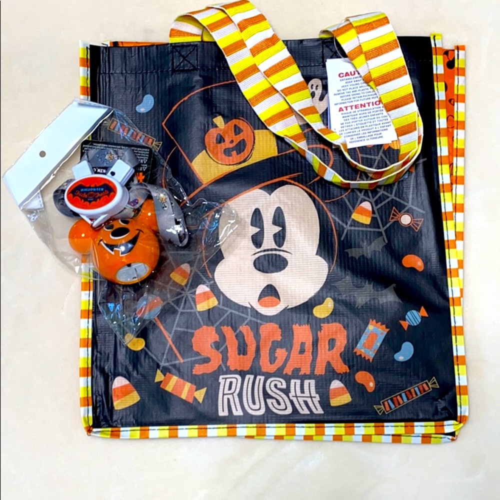 Halloween Disney 2020 Bundle tote Bag and light up mickey pumpkin Lanyard